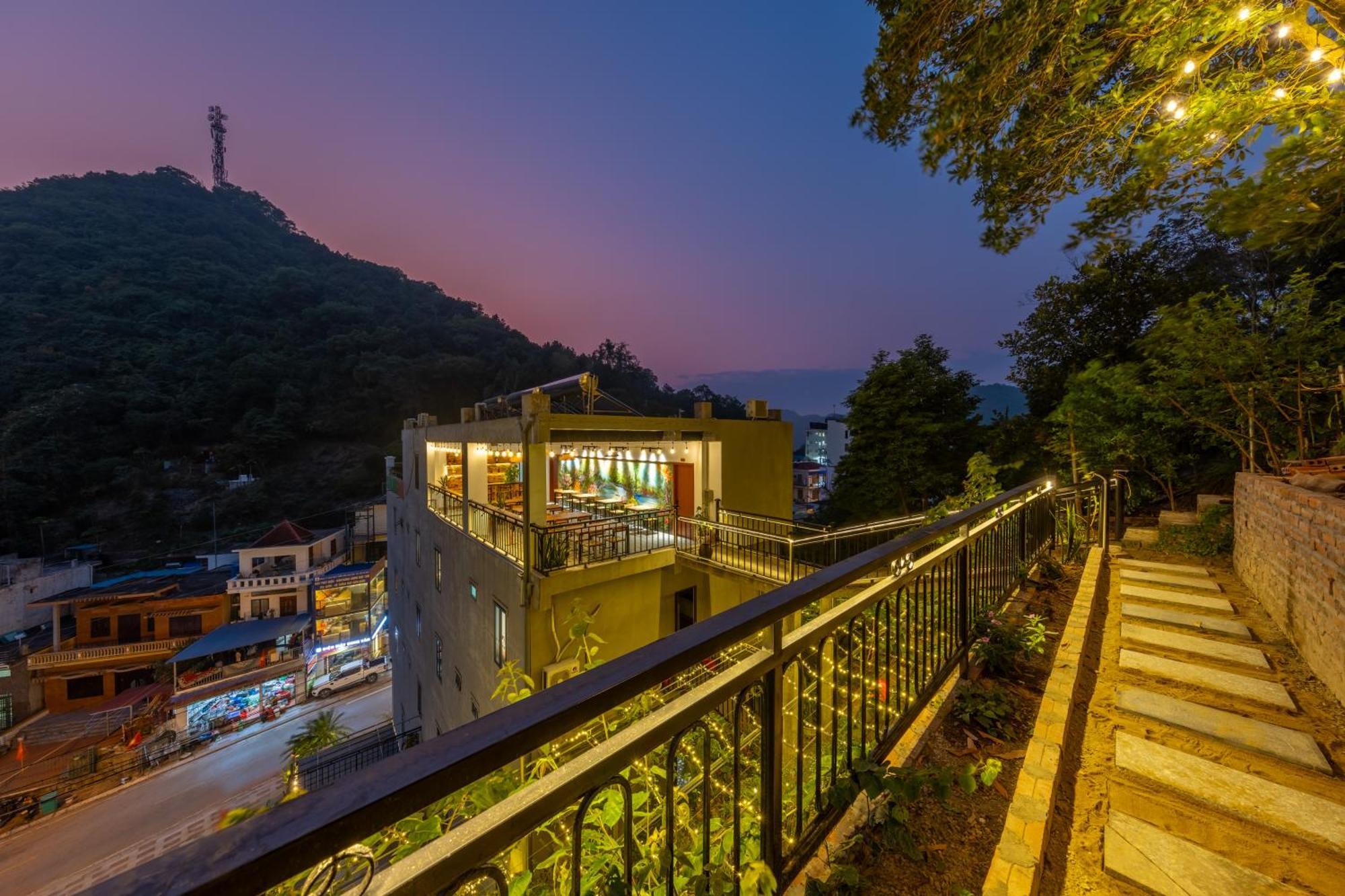 Cat Ba Xanh Spring Garden Hotel Dong Khe Sau Exterior photo