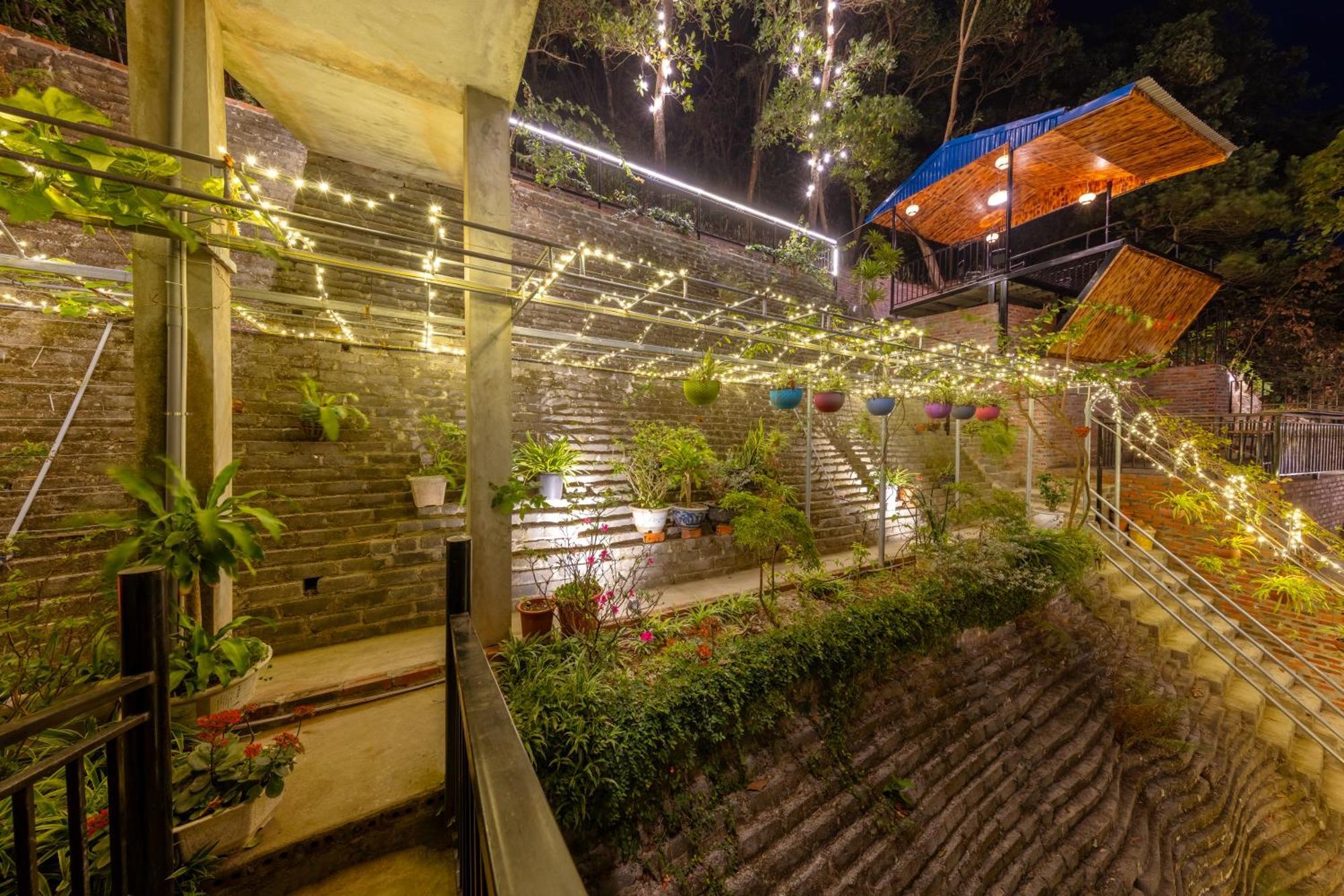 Cat Ba Xanh Spring Garden Hotel Dong Khe Sau Exterior photo