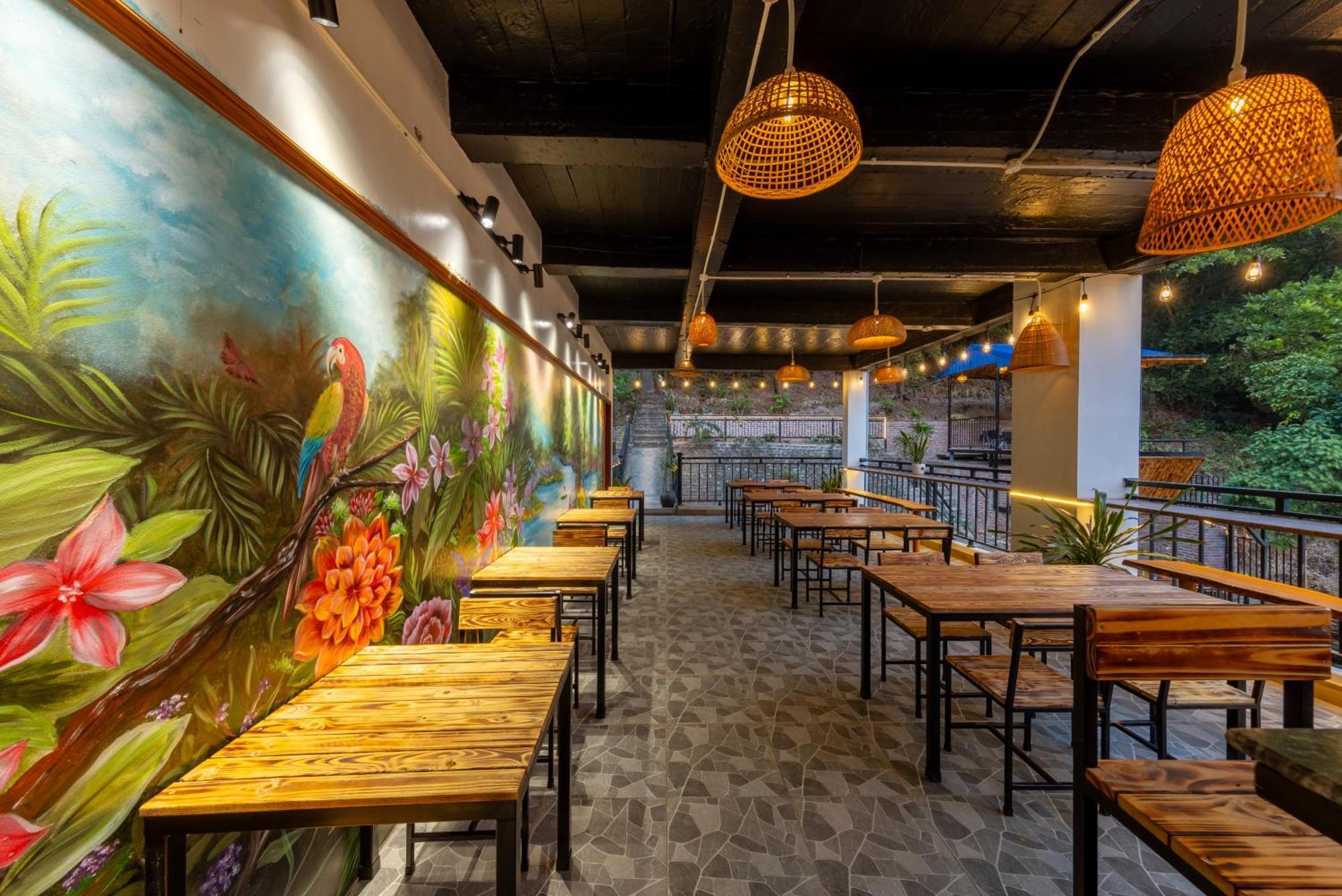 Cat Ba Xanh Spring Garden Hotel Dong Khe Sau Exterior photo