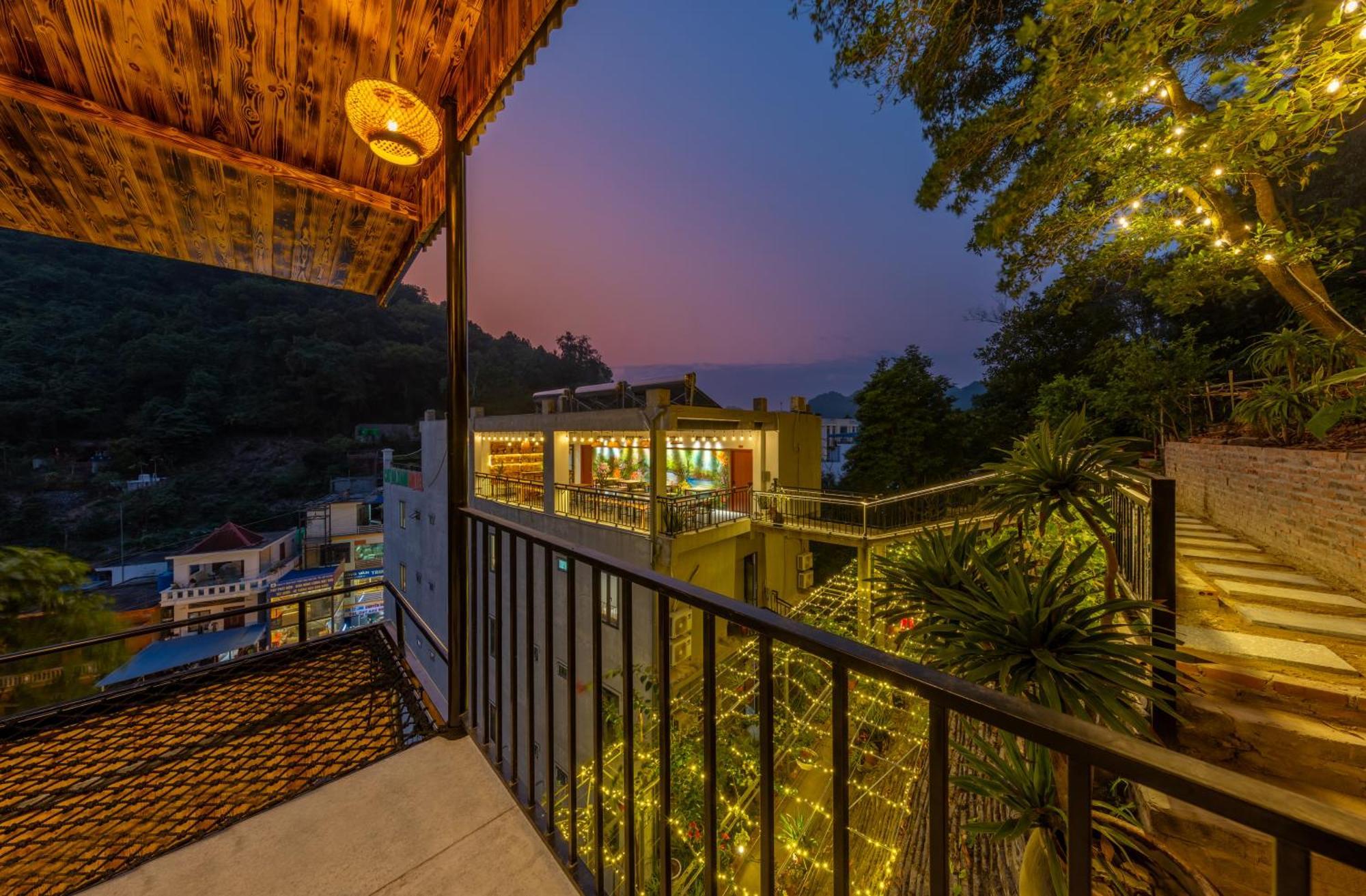 Cat Ba Xanh Spring Garden Hotel Dong Khe Sau Exterior photo